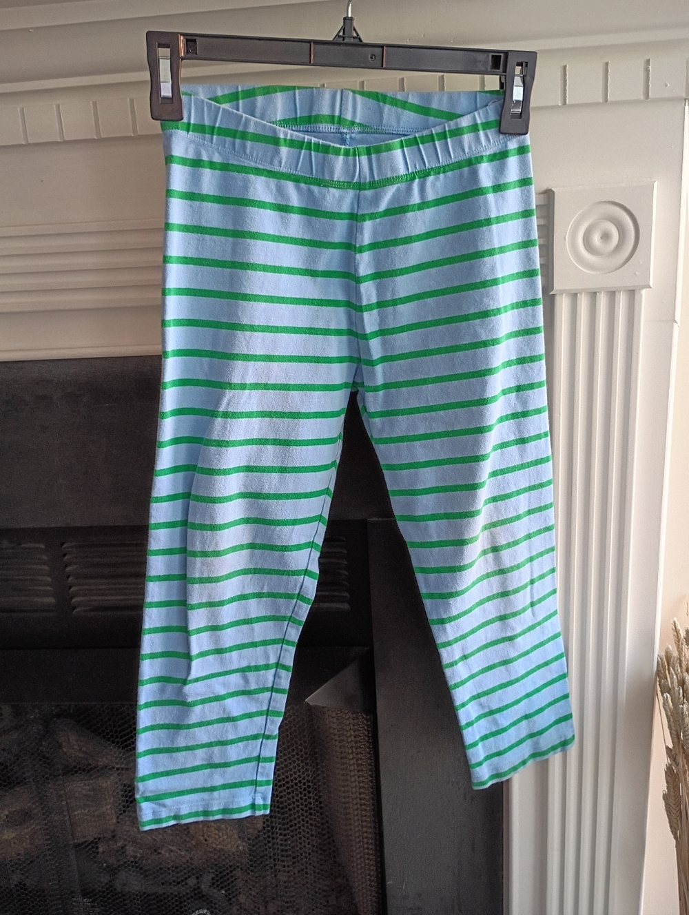 Primary 12 Cornflower/Grass Stripe Capri Leggings